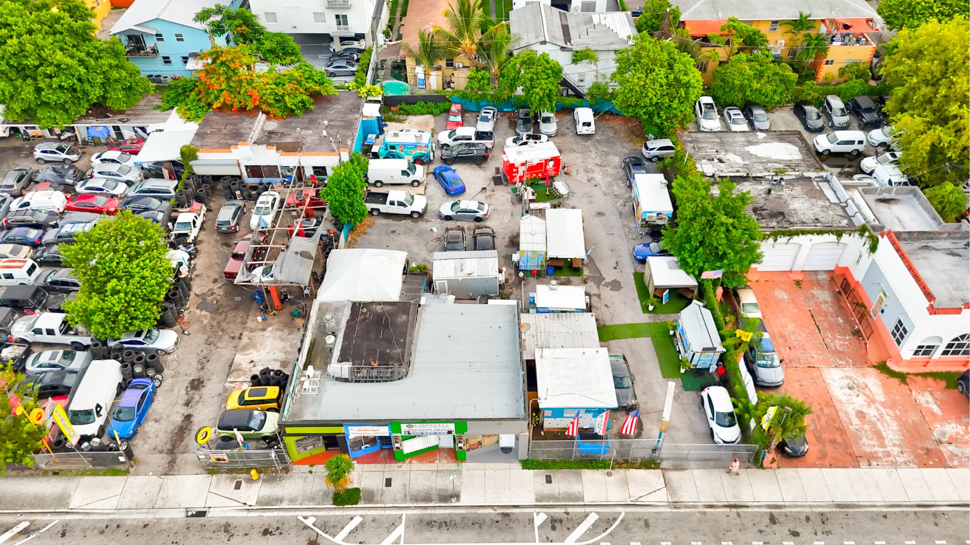 Commercial Retail / Mixed-Use Property for Sale — Retail / Mixed-Use Investment at 1523–1527 W Flagler St, Miami, FL (photo 4 of 9)