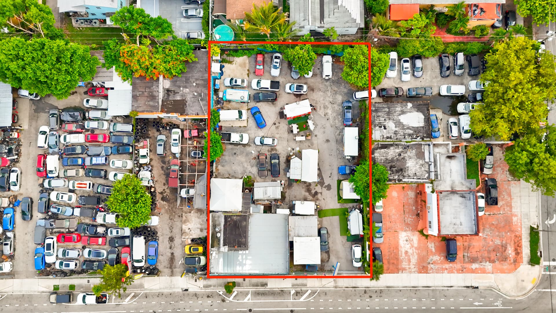 Commercial Retail / Mixed-Use Property for Sale — Retail / Mixed-Use Investment at 1523–1527 W Flagler St, Miami, FL (photo 5 of 9)