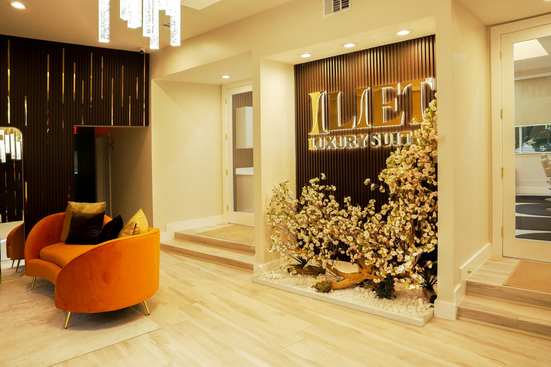 Salon Suites for Lease — Salon Suites at 1571 NW 13 Ct, Miami, FL