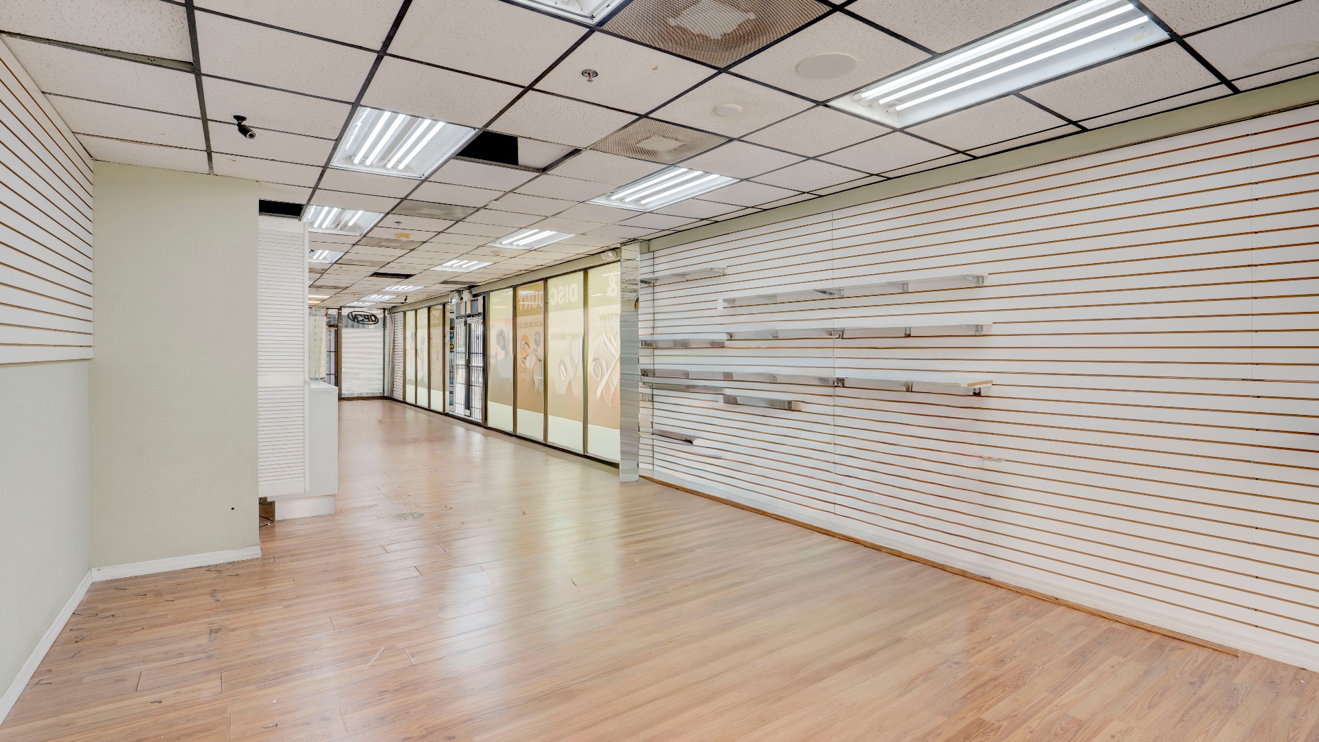 Retail Space for Lease — Retail Space at 302 SW 12th Ave, Miami, FL (photo 3 of 3)