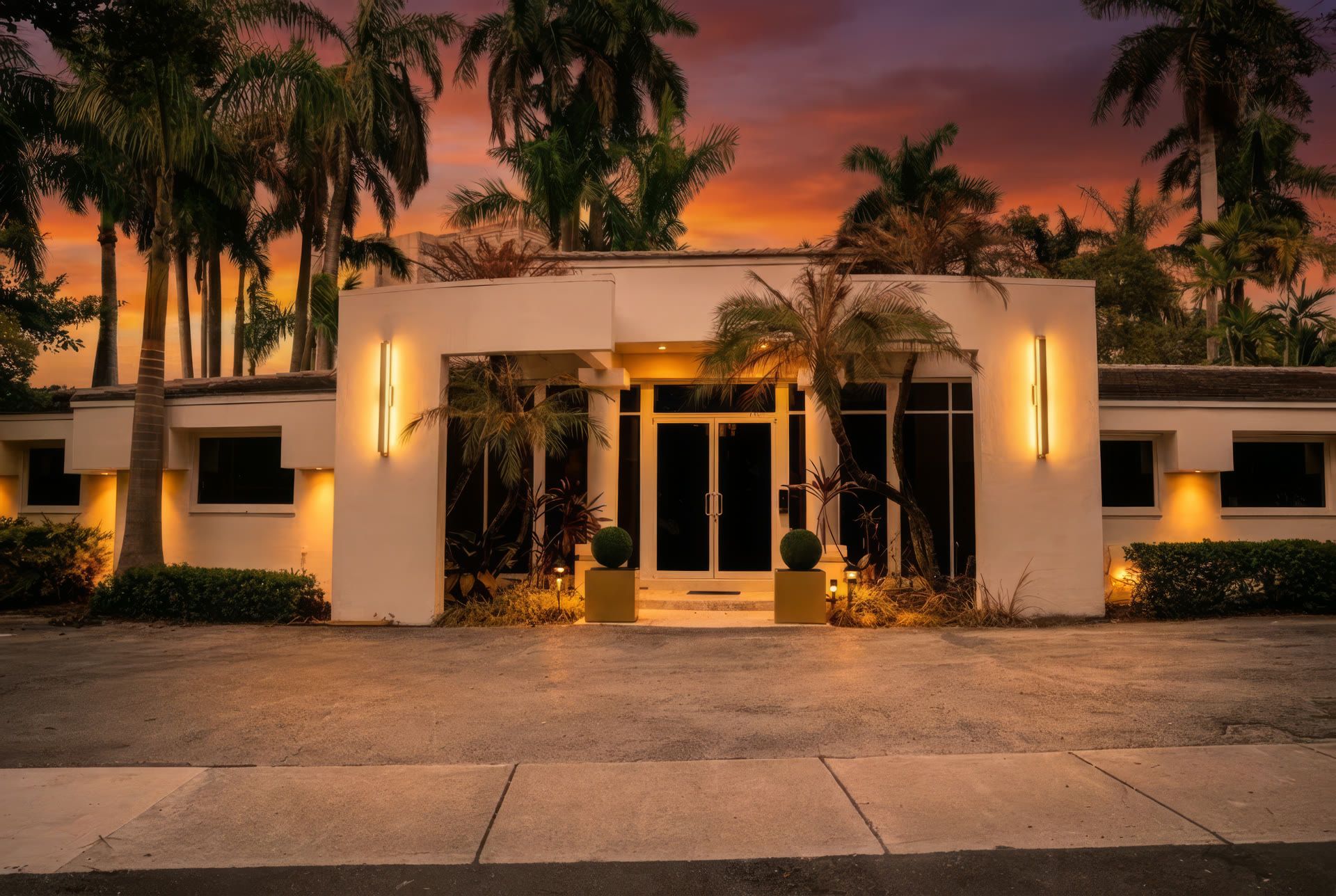 Salon Suites for Lease — Salon Suites at 1571 NW 13 Ct, Miami, FL (photo 7 of 7)