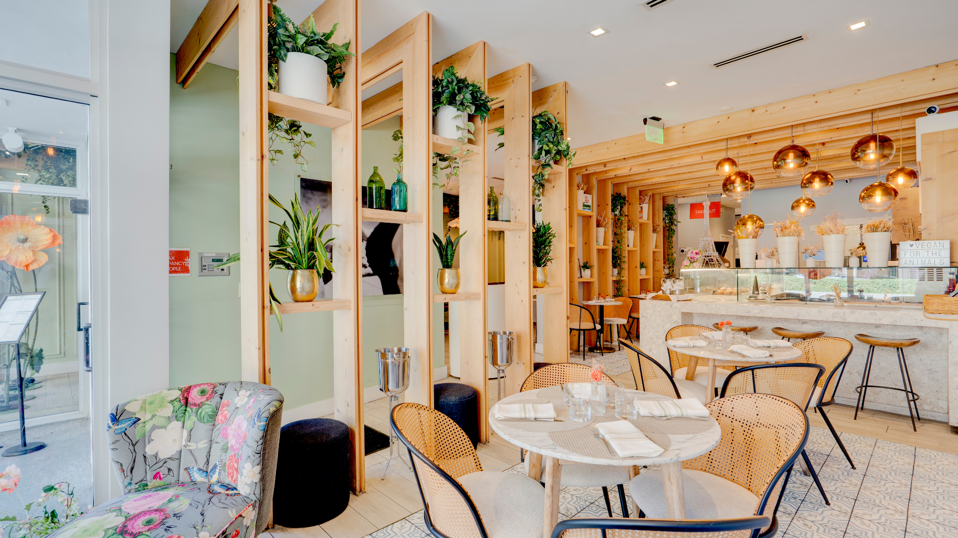 Restaurant Space – ±2,472 SF