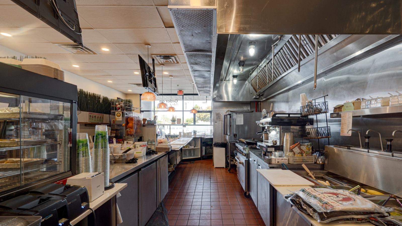 Turnkey 2nd Generation Restaurant for Sale — Restaurant Opportunity at Kendall, Miami, FL (photo 5 of 6)