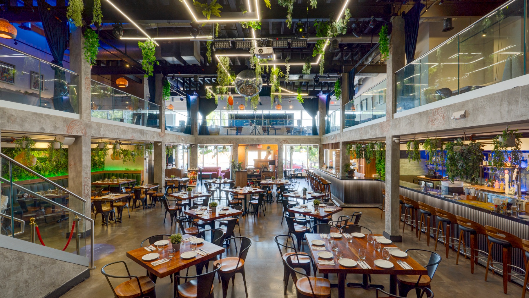 Turnkey 2nd Generation Restaurant for Sale